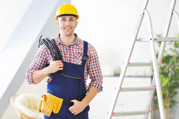 Éclairage intégré posé lors d'une rénovation intérieure